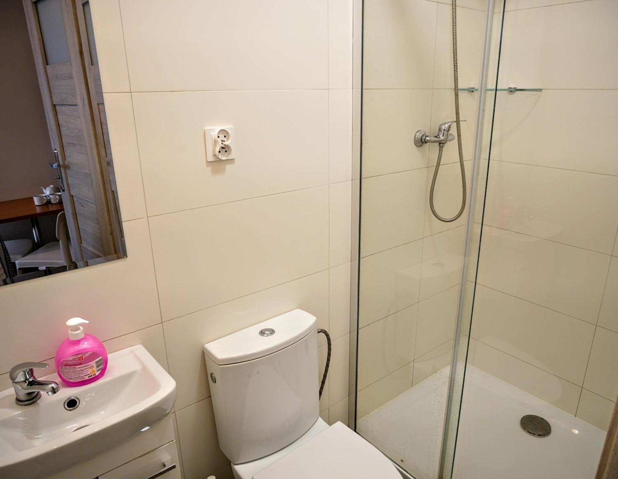 Hostel Evotel ジェロンカ エクステリア 写真