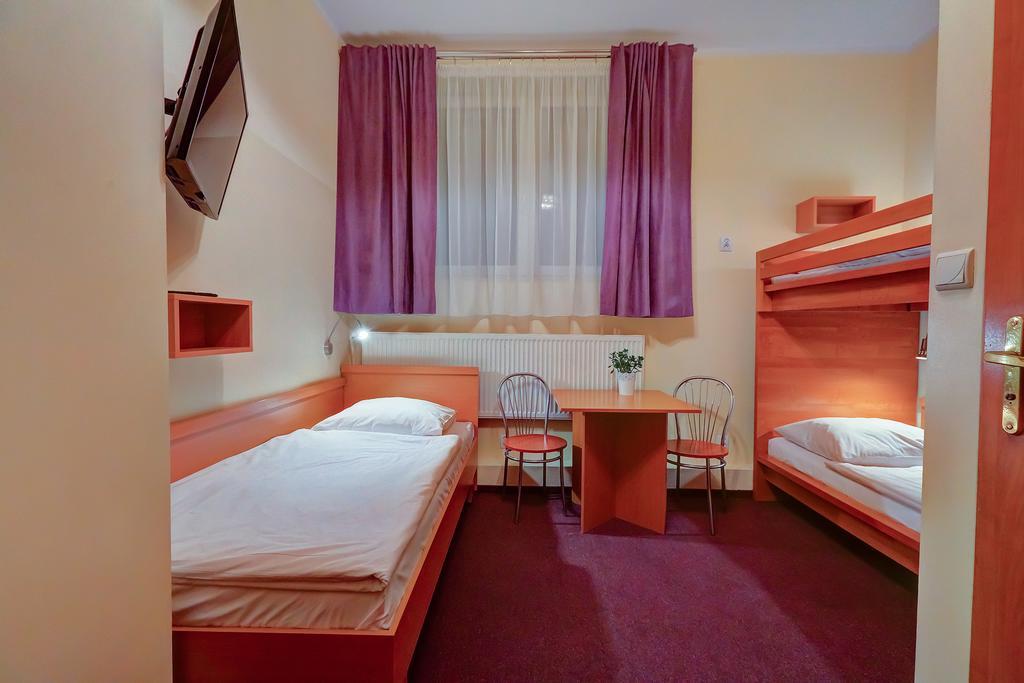 Hostel Evotel ジェロンカ エクステリア 写真