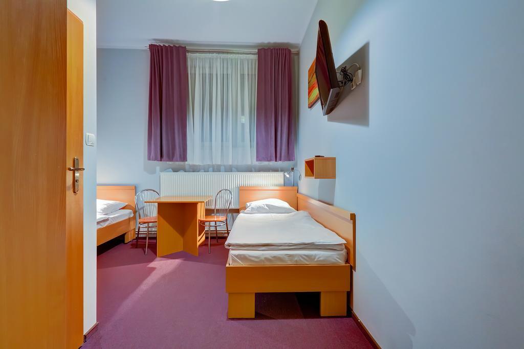 Hostel Evotel ジェロンカ エクステリア 写真